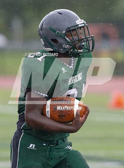 Thumbnail 3 in Eastport-South Manor vs Westhampton JV photogallery.