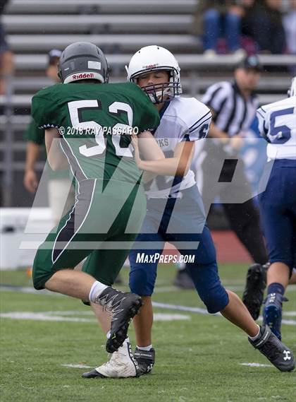 Thumbnail 3 in Eastport-South Manor vs Westhampton JV photogallery.