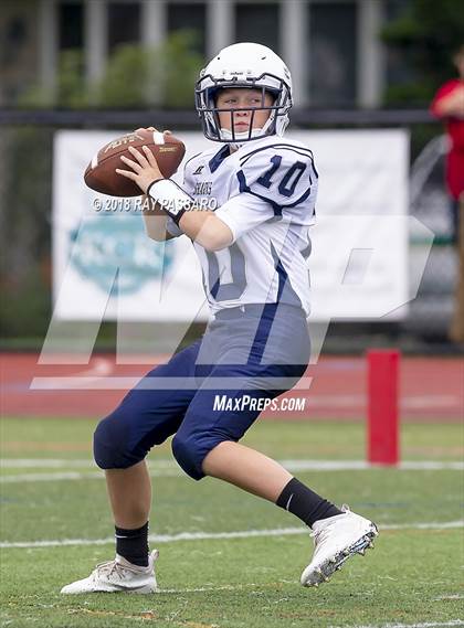 Thumbnail 1 in Eastport-South Manor vs Westhampton JV photogallery.