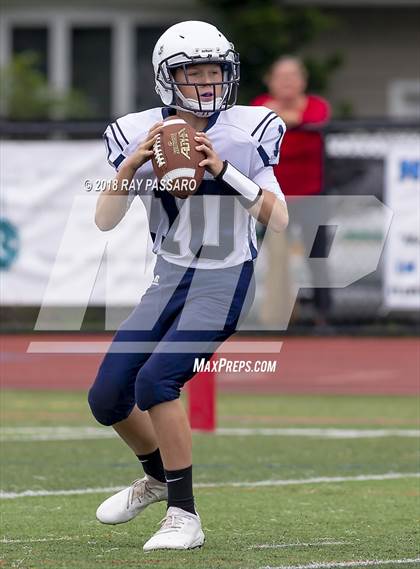 Thumbnail 1 in Eastport-South Manor vs Westhampton JV photogallery.