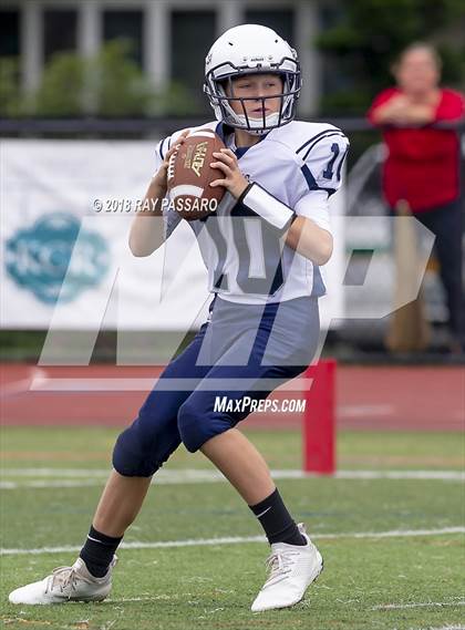 Thumbnail 2 in Eastport-South Manor vs Westhampton JV photogallery.