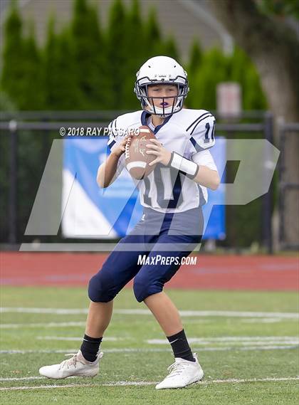 Thumbnail 3 in Eastport-South Manor vs Westhampton JV photogallery.