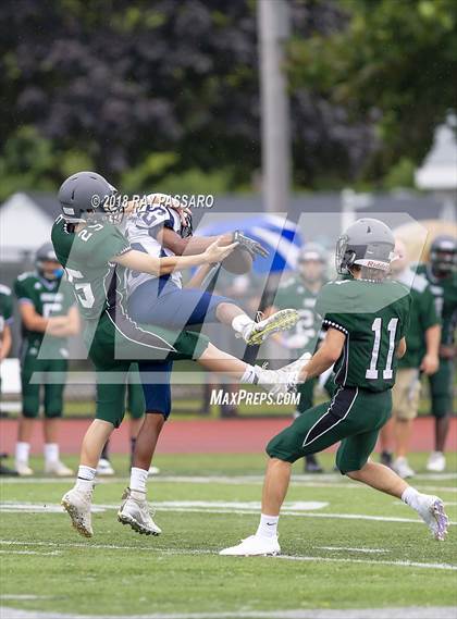 Thumbnail 1 in Eastport-South Manor vs Westhampton JV photogallery.
