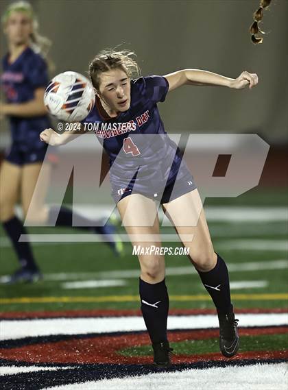 Thumbnail 3 in Catawba Ridge @ Providence Day photogallery.