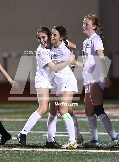 Thumbnail 2 in Catawba Ridge @ Providence Day photogallery.