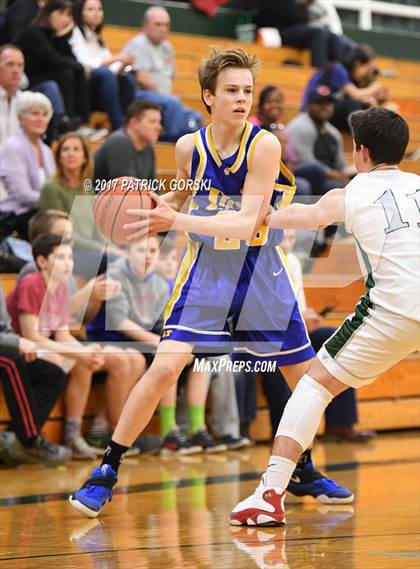 Thumbnail 2 in Lyons @ Glenbard West photogallery.