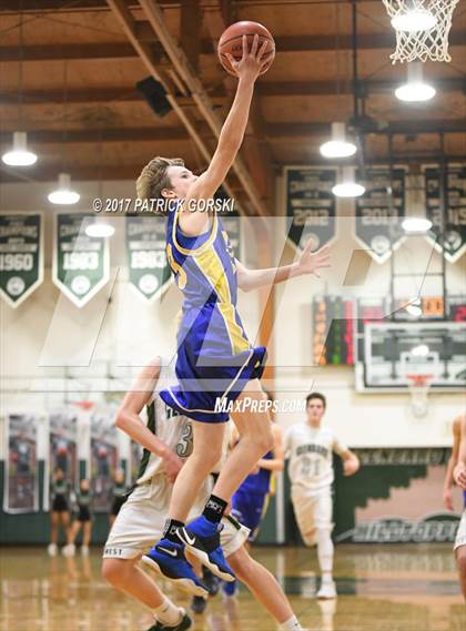 Thumbnail 2 in Lyons @ Glenbard West photogallery.