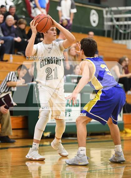 Thumbnail 2 in Lyons @ Glenbard West photogallery.