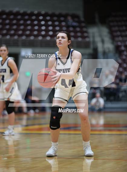 Thumbnail 1 in Enterprise vs. Beaver (UHSAA 2A 5th Place) photogallery.