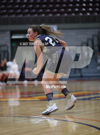 Thumbnail 3 in Enterprise vs. Beaver (UHSAA 2A 5th Place) photogallery.