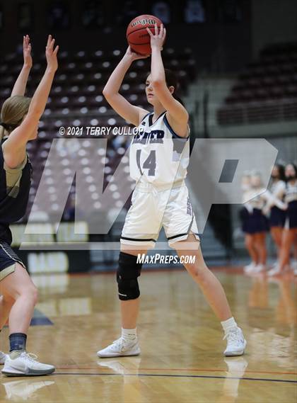 Thumbnail 3 in Enterprise vs. Beaver (UHSAA 2A 5th Place) photogallery.
