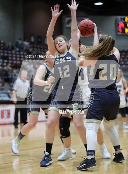 Thumbnail 3 in Enterprise vs. Beaver (UHSAA 2A 5th Place) photogallery.