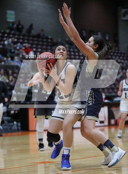 Thumbnail 2 in Enterprise vs. Beaver (UHSAA 2A 5th Place) photogallery.