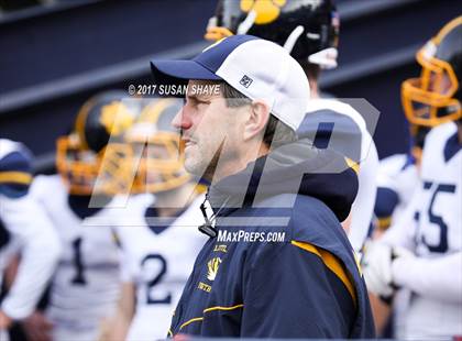 Thumbnail 2 in Littleton vs. Middleborough (MIAA Division 6 Final) photogallery.