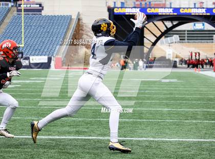 Thumbnail 1 in Littleton vs. Middleborough (MIAA Division 6 Final) photogallery.