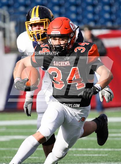 Thumbnail 2 in Littleton vs. Middleborough (MIAA Division 6 Final) photogallery.
