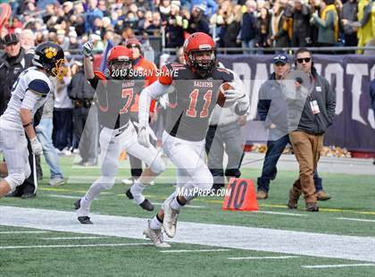 Thumbnail 3 in Littleton vs. Middleborough (MIAA Division 6 Final) photogallery.