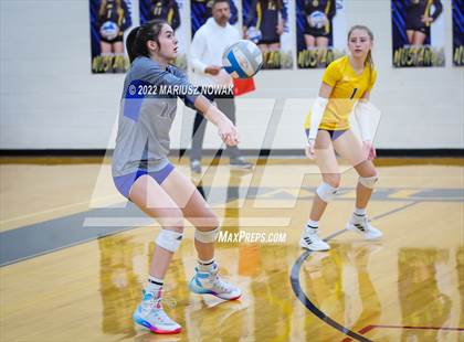 Thumbnail 2 in  Lake Orion @ Marian photogallery.