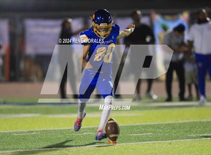 Thumbnail 2 in Charter Oak vs Muir photogallery.