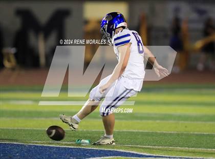 Thumbnail 2 in Charter Oak vs Muir photogallery.