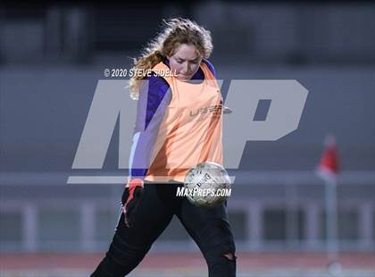 Thumbnail 3 in Kearny vs. Foothills Christian (CIF SDS D5 Final) photogallery.