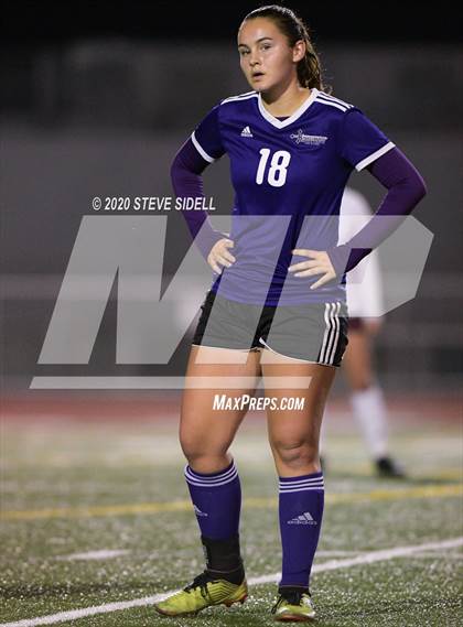 Thumbnail 2 in Kearny vs. Foothills Christian (CIF SDS D5 Final) photogallery.