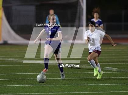 Thumbnail 2 in Kearny vs. Foothills Christian (CIF SDS D5 Final) photogallery.
