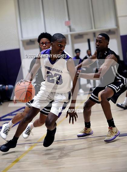 Thumbnail 2 in Elmont Memorial @ Sewanhaka photogallery.