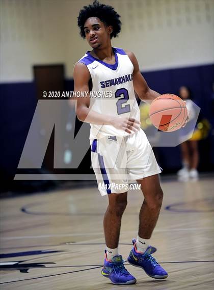 Thumbnail 1 in Elmont Memorial @ Sewanhaka photogallery.