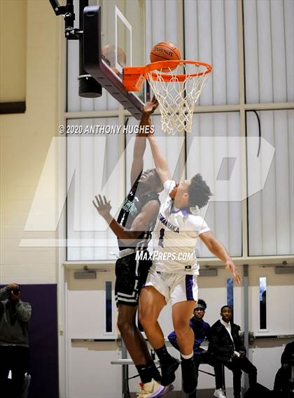 Thumbnail 1 in Elmont Memorial @ Sewanhaka photogallery.