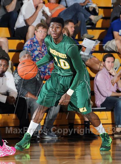 Thumbnail 2 in Greenforest vs. Lincoln (City of Palms Classic) photogallery.