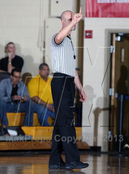 Thumbnail 3 in Greenforest vs. Lincoln (City of Palms Classic) photogallery.