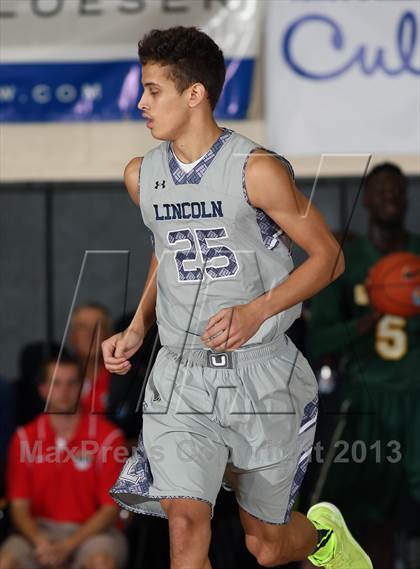 Thumbnail 3 in Greenforest vs. Lincoln (City of Palms Classic) photogallery.