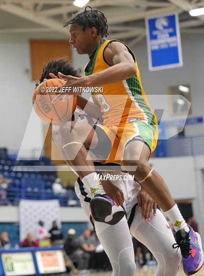 Thumbnail 2 in Richmond vs. Trinity Christian (Hoops and Dreams Showcase at Fayetteville State University) photogallery.
