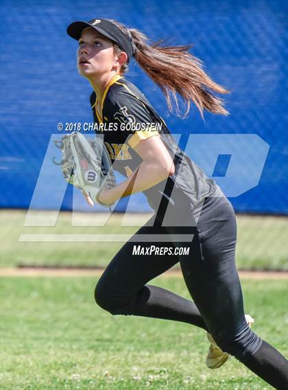Thumbnail 1 in Newbury Park @ Agoura photogallery.
