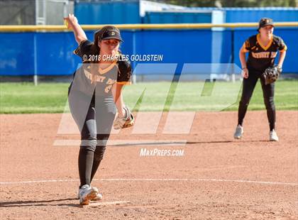 Thumbnail 1 in Newbury Park @ Agoura photogallery.