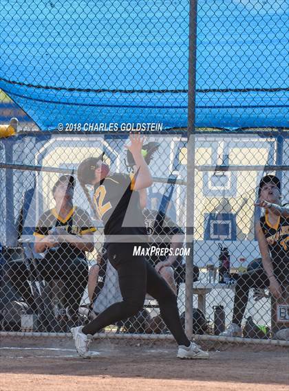 Thumbnail 1 in Newbury Park @ Agoura photogallery.