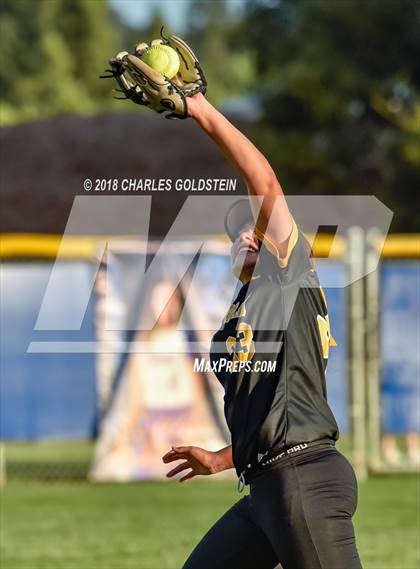 Thumbnail 3 in Newbury Park @ Agoura photogallery.
