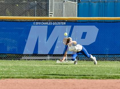 Thumbnail 1 in Newbury Park @ Agoura photogallery.