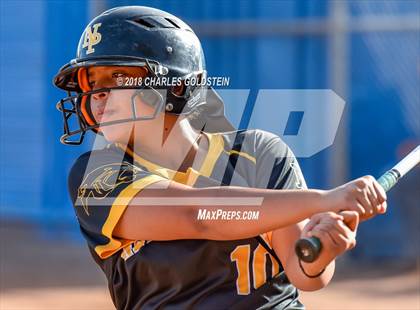 Thumbnail 1 in Newbury Park @ Agoura photogallery.