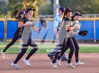 Thumbnail 1 in Newbury Park @ Agoura photogallery.