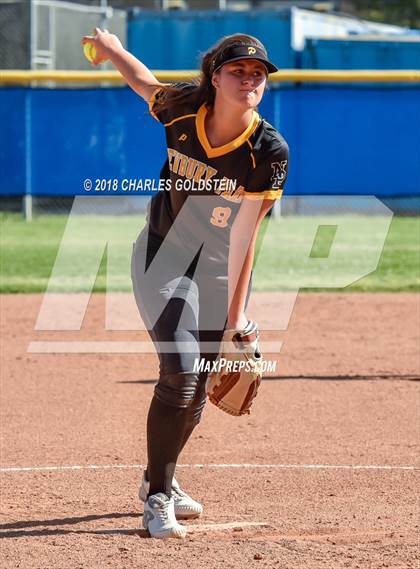 Thumbnail 1 in Newbury Park @ Agoura photogallery.