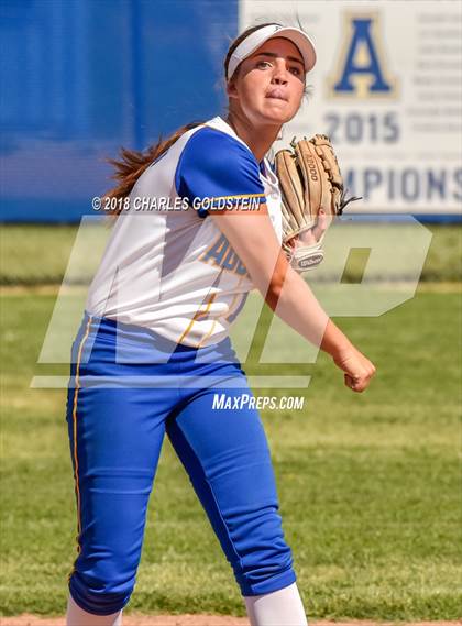 Thumbnail 1 in Newbury Park @ Agoura photogallery.