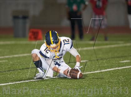 Thumbnail 1 in Helix vs. Punahou (Brothers in Arms Classic) photogallery.