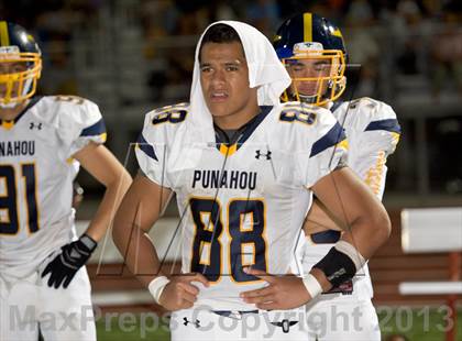 Thumbnail 2 in Helix vs. Punahou (Brothers in Arms Classic) photogallery.