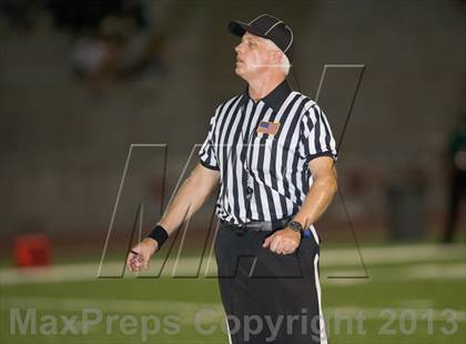 Thumbnail 2 in Helix vs. Punahou (Brothers in Arms Classic) photogallery.