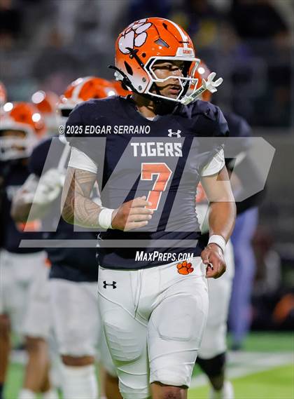 Thumbnail 1 in La Habra vs San Jacinto (CIF SS D4 Final) photogallery.