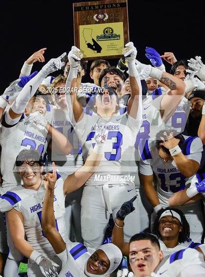 Thumbnail 2 in La Habra vs San Jacinto (CIF SS D4 Final) photogallery.