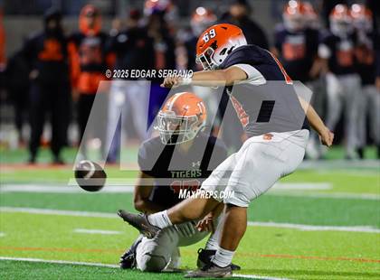 Thumbnail 1 in La Habra vs San Jacinto (CIF SS D4 Final) photogallery.