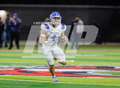 Thumbnail 1 in La Habra vs San Jacinto (CIF SS D4 Final) photogallery.